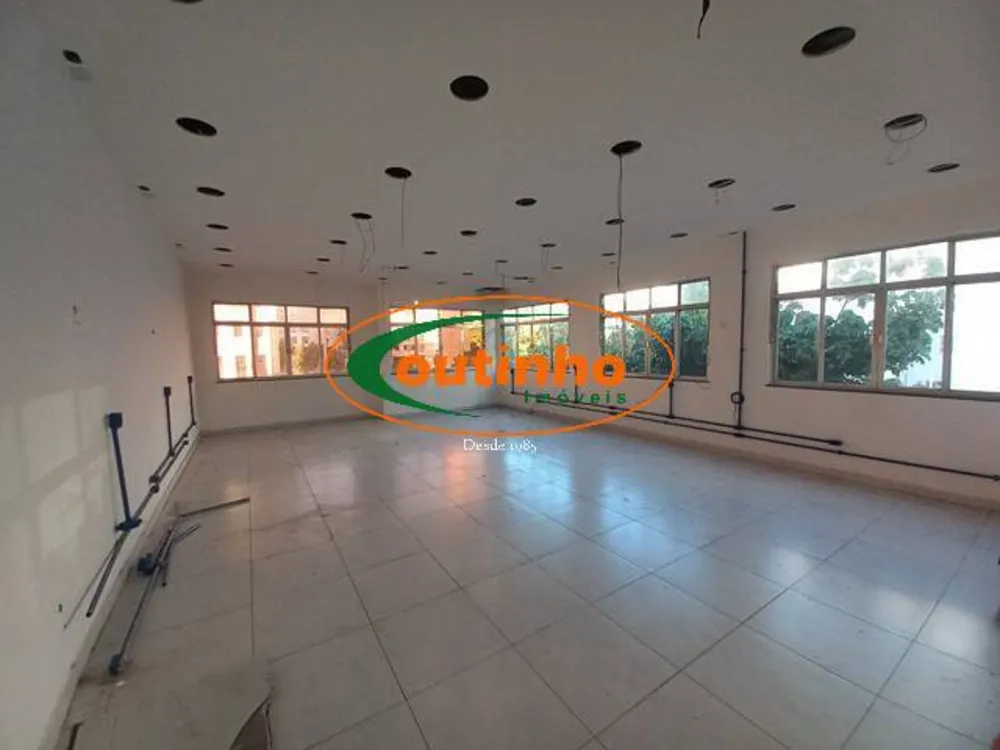 Prédio Inteiro, 400 m² - Foto 1