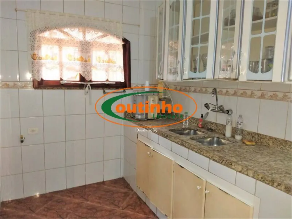 Casa, 4 quartos, 276 m² - Foto 12