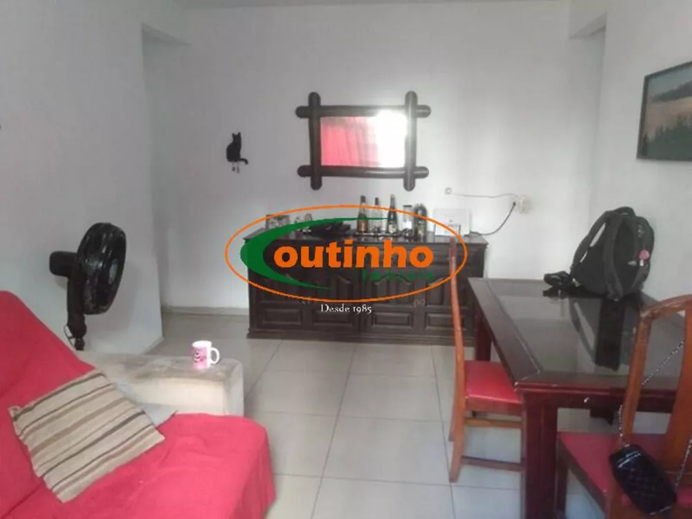 Apartamento à venda com 2 quartos, 72m² - Foto 1