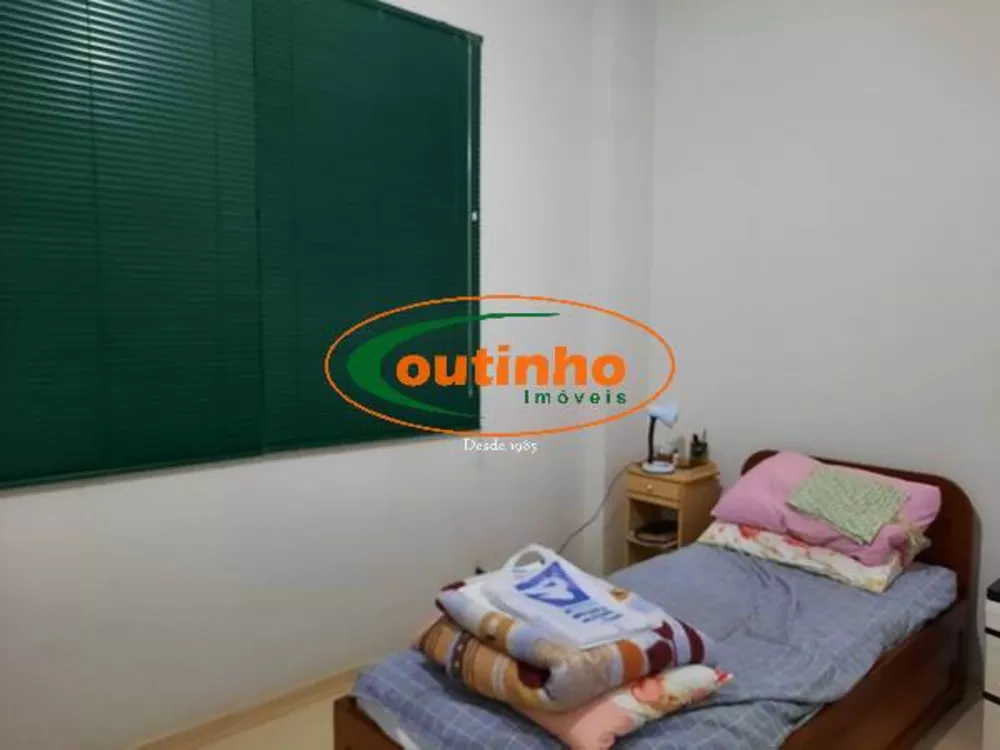 Apartamento à venda com 3 quartos, 94m² - Foto 4