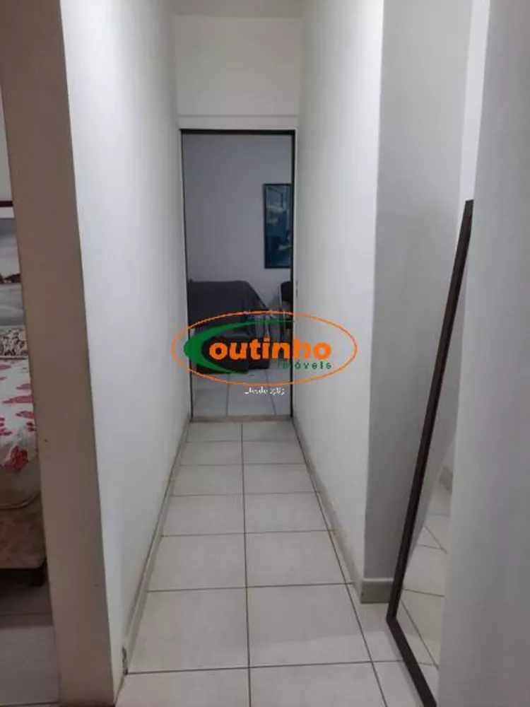 Apartamento à venda com 3 quartos, 94m² - Foto 9