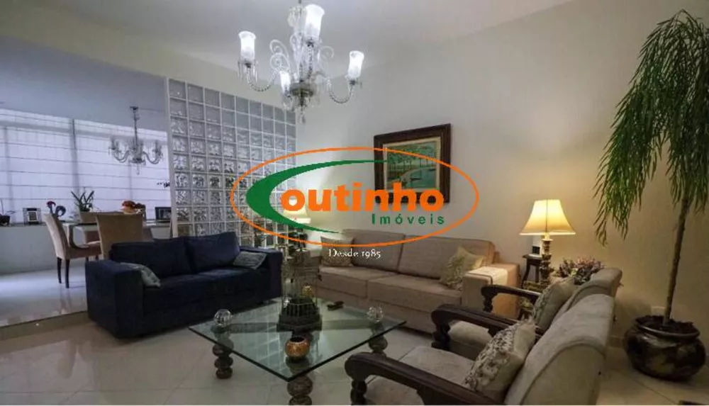 Apartamento, 3 quartos, 160 m² - Foto 1