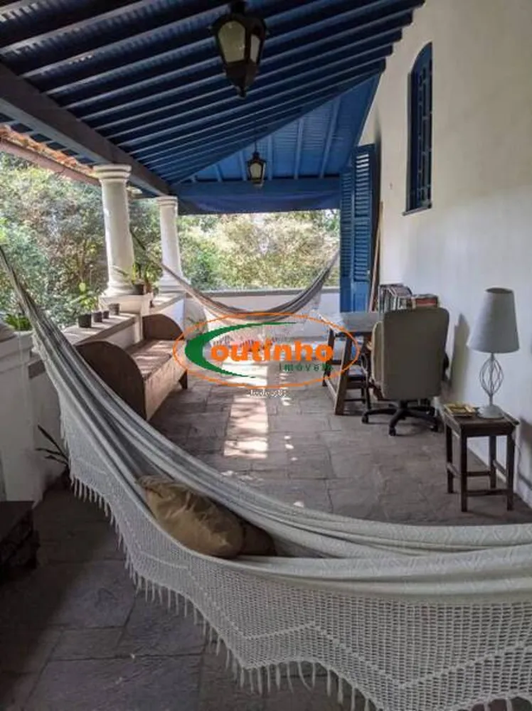 Casa, 4 quartos, 730 m² - Foto 1