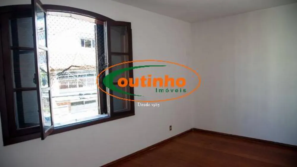 Casa, 4 quartos, 242 m² - Foto 8