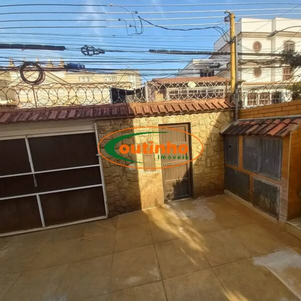 Casa, 4 quartos, 242 m² - Foto 3