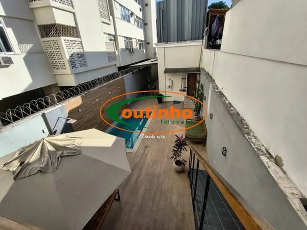 Casa, 4 quartos, 250 m² - Foto 13