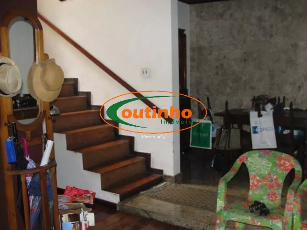 Casa à venda com 3 quartos, 199m² - Foto 5