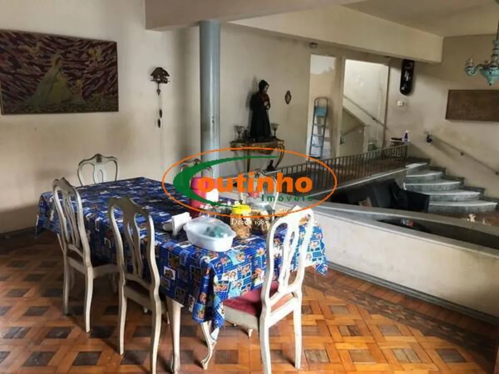 Casa, 6 quartos, 367 m² - Foto 1