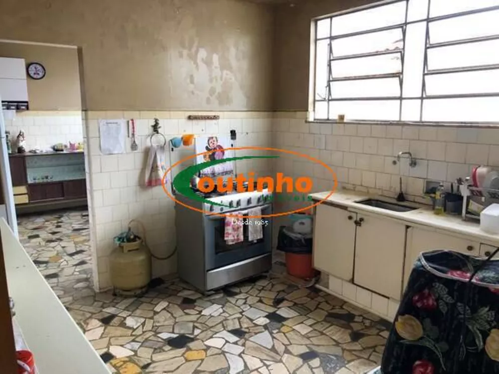 Casa, 6 quartos, 367 m² - Foto 4