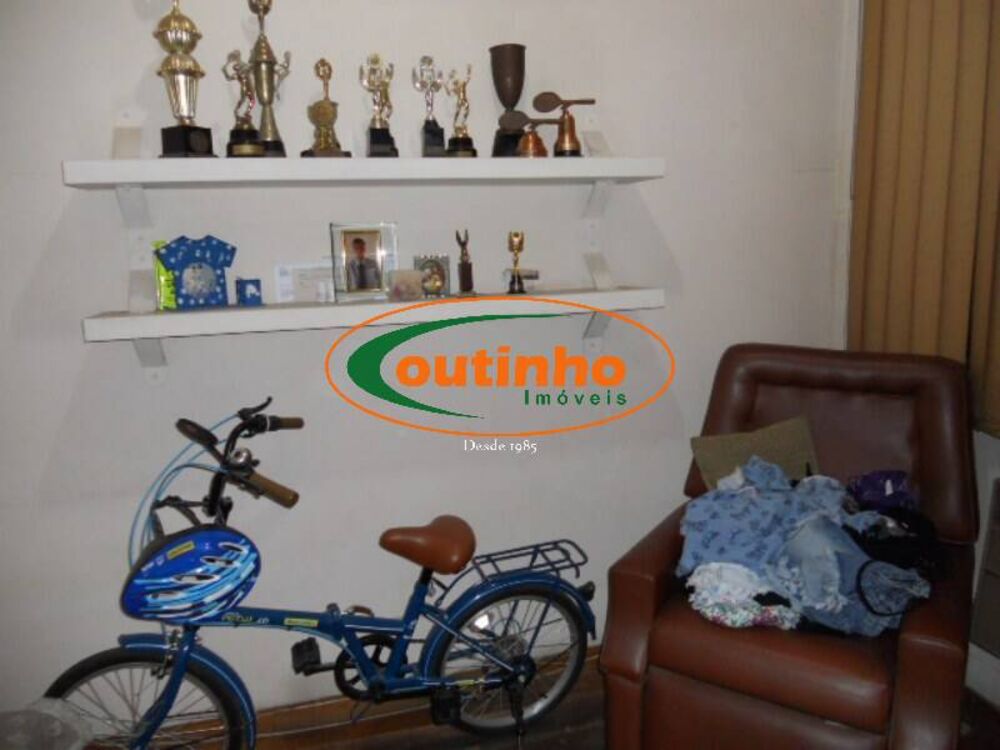 Apartamento à venda com 3 quartos, 82m² - Foto 5