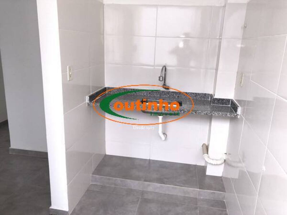 Apartamento à venda com 1 quarto, 41m² - Foto 4