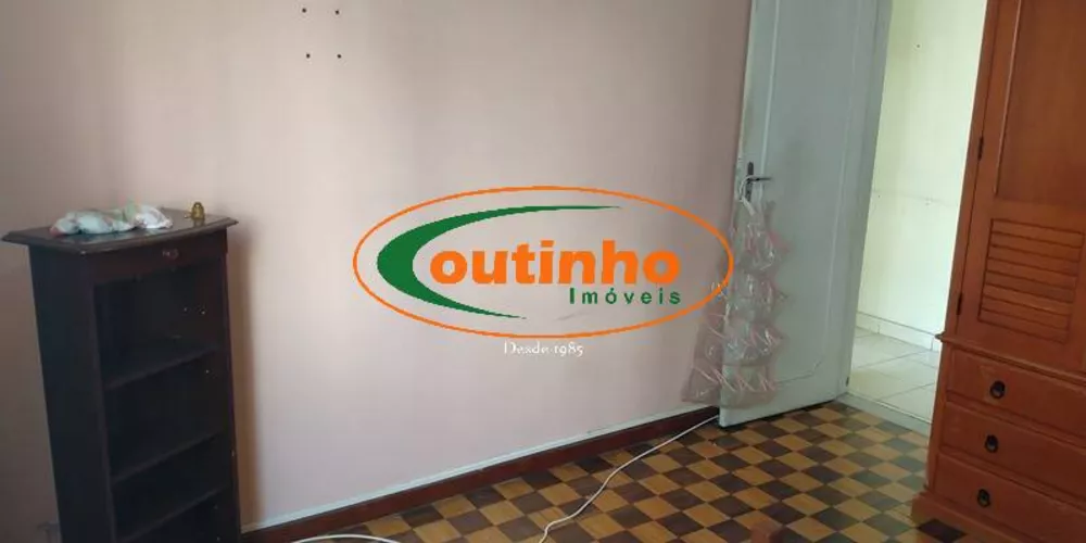 Apartamento à venda com 2 quartos, 64m² - Foto 13