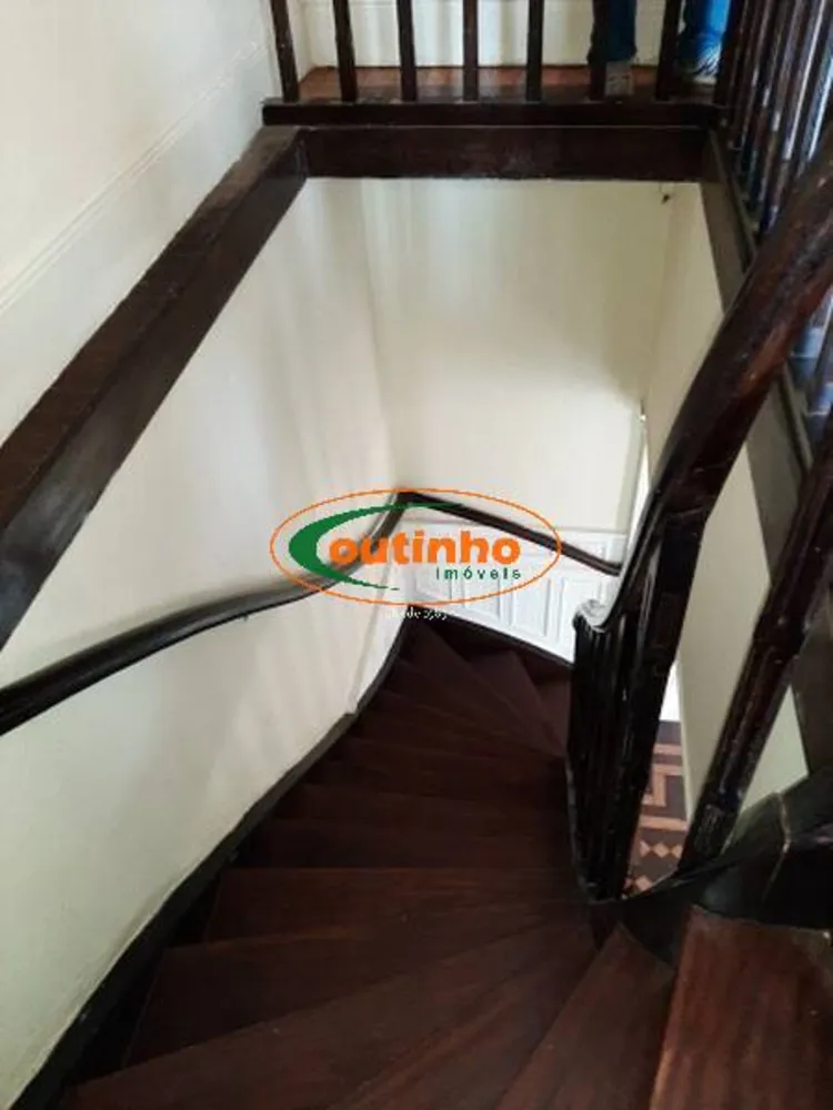 Casa, 5 quartos, 169 m² - Foto 4