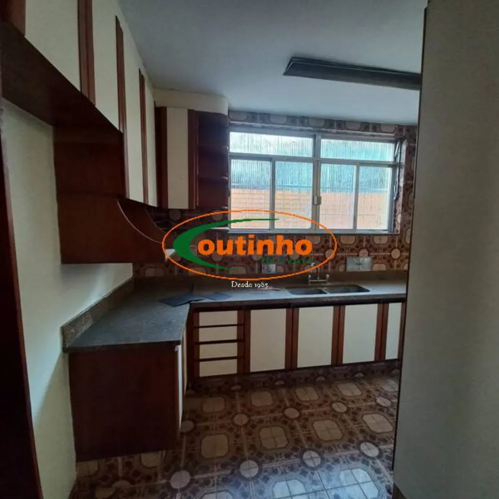 Casa, 4 quartos, 242 m² - Foto 5