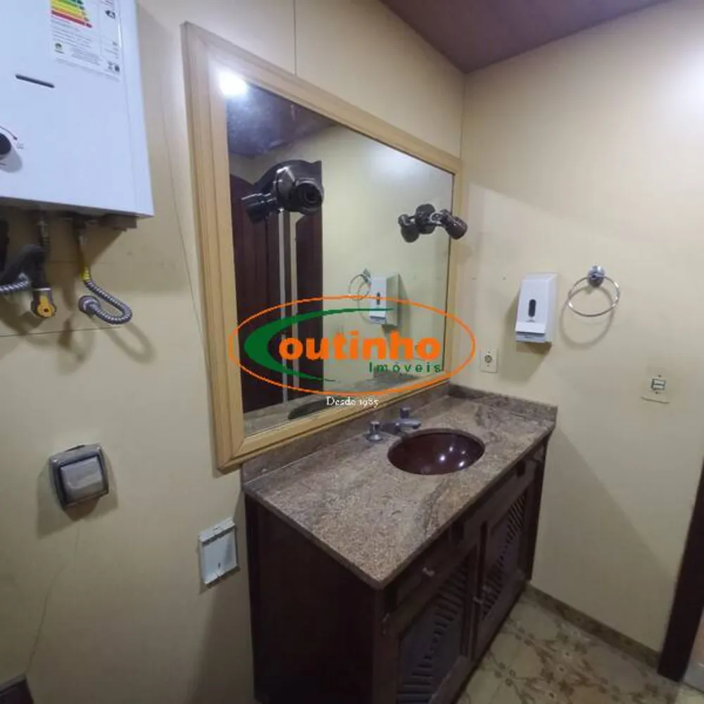 Casa, 4 quartos, 242 m² - Foto 10