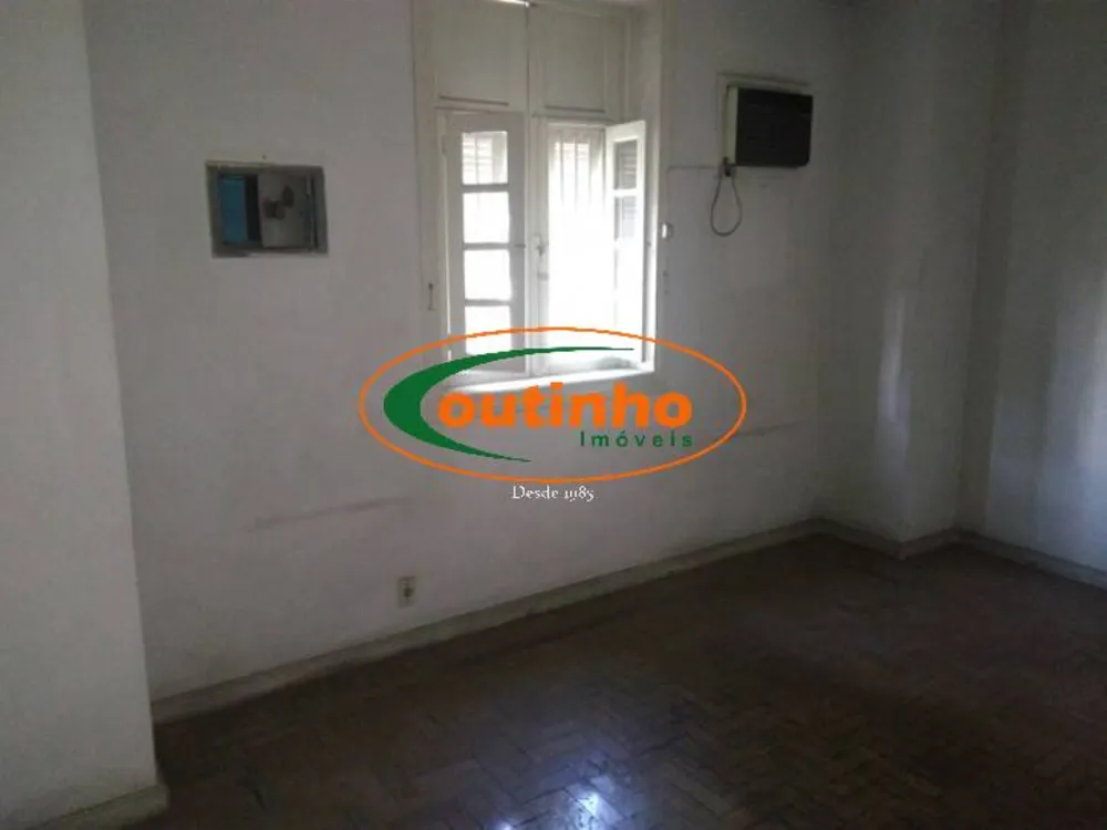 Casa, 5 quartos, 213 m² - Foto 3