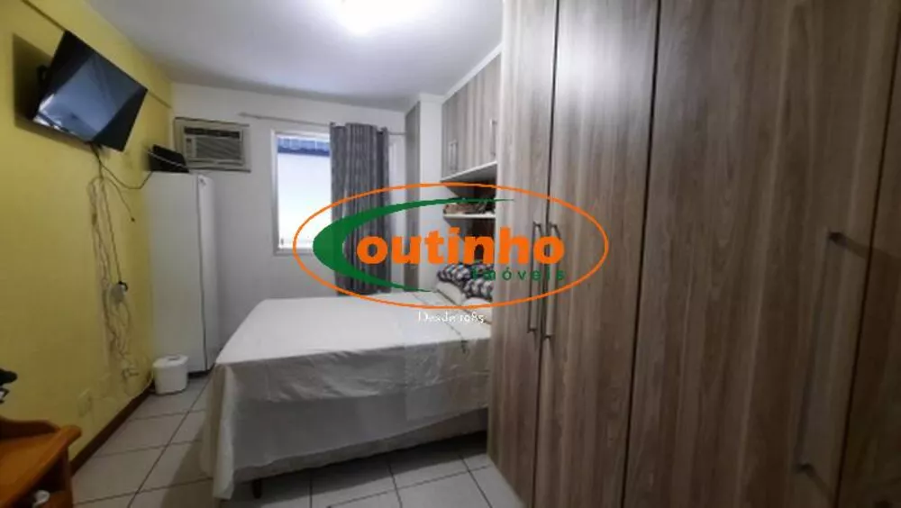 Apartamento à venda com 2 quartos, 69m² - Foto 8