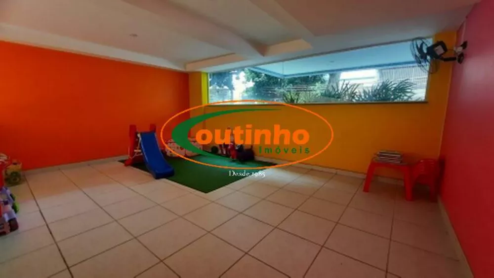 Apartamento à venda com 2 quartos, 69m² - Foto 13