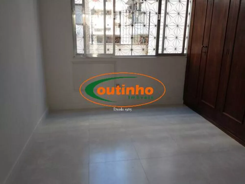 Apartamento à venda com 2 quartos, 75m² - Foto 4