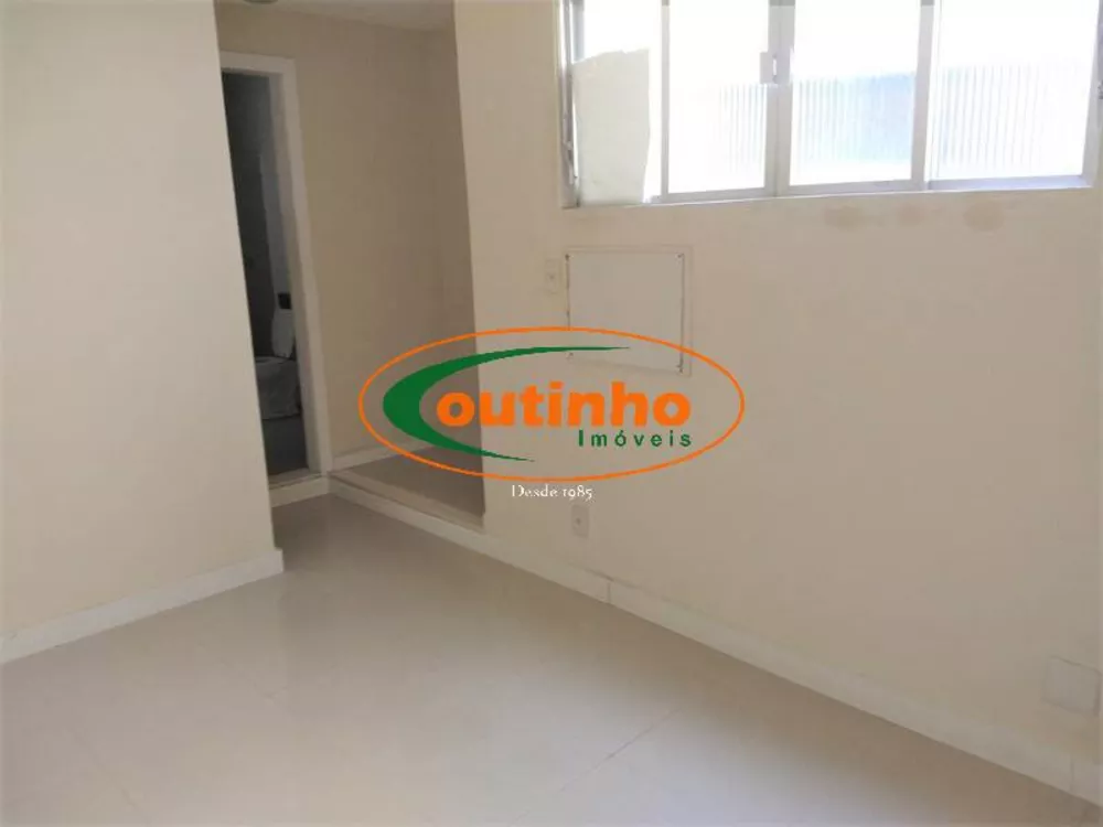 Apartamento à venda com 2 quartos, 65m² - Foto 12