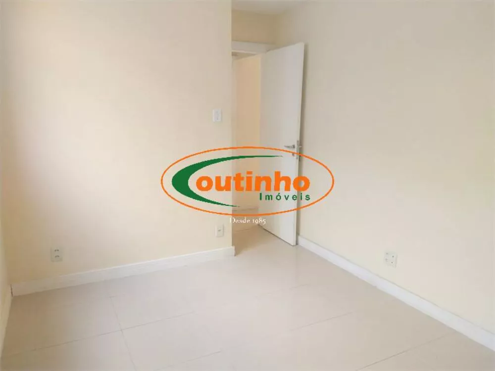 Apartamento à venda com 2 quartos, 65m² - Foto 14