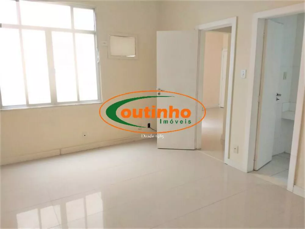 Apartamento à venda com 2 quartos, 65m² - Foto 9