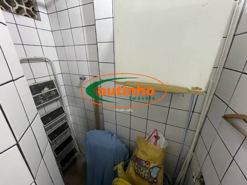 Casa à venda com 5 quartos, 420m² - Foto 9