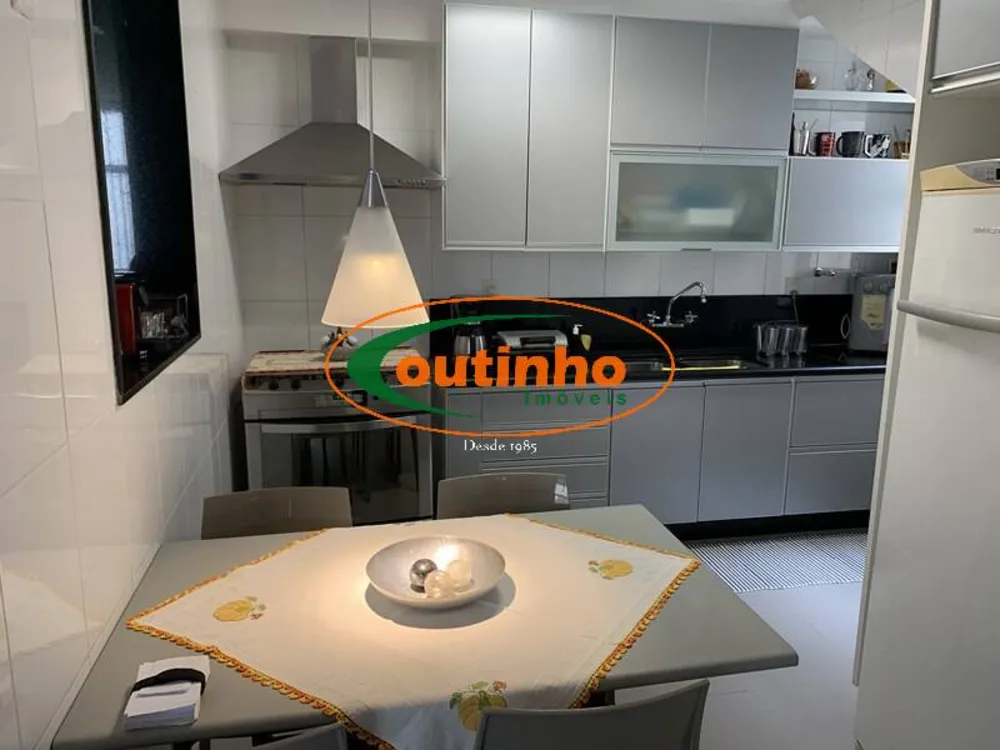 Casa, 3 quartos, 210 m² - Foto 11