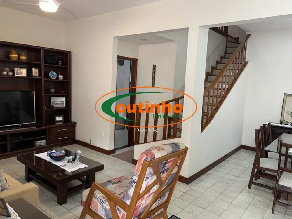 Casa, 3 quartos, 210 m² - Foto 14