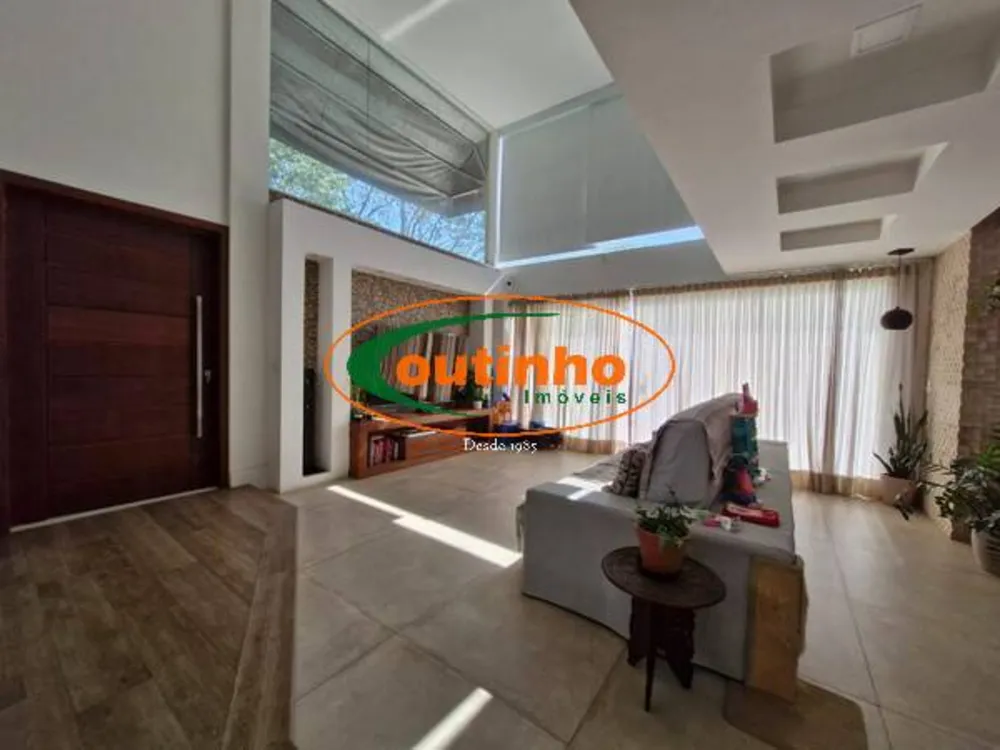 Casa, 5 quartos, 337 m² - Foto 2