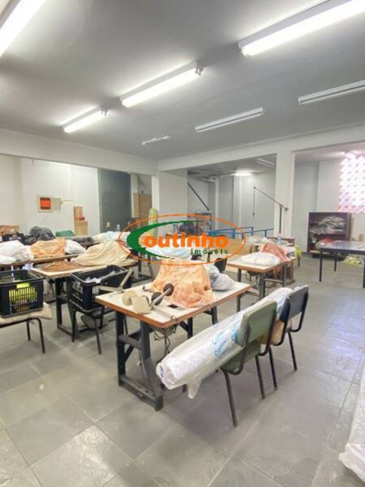 Loja-Salão à venda, 240m² - Foto 1