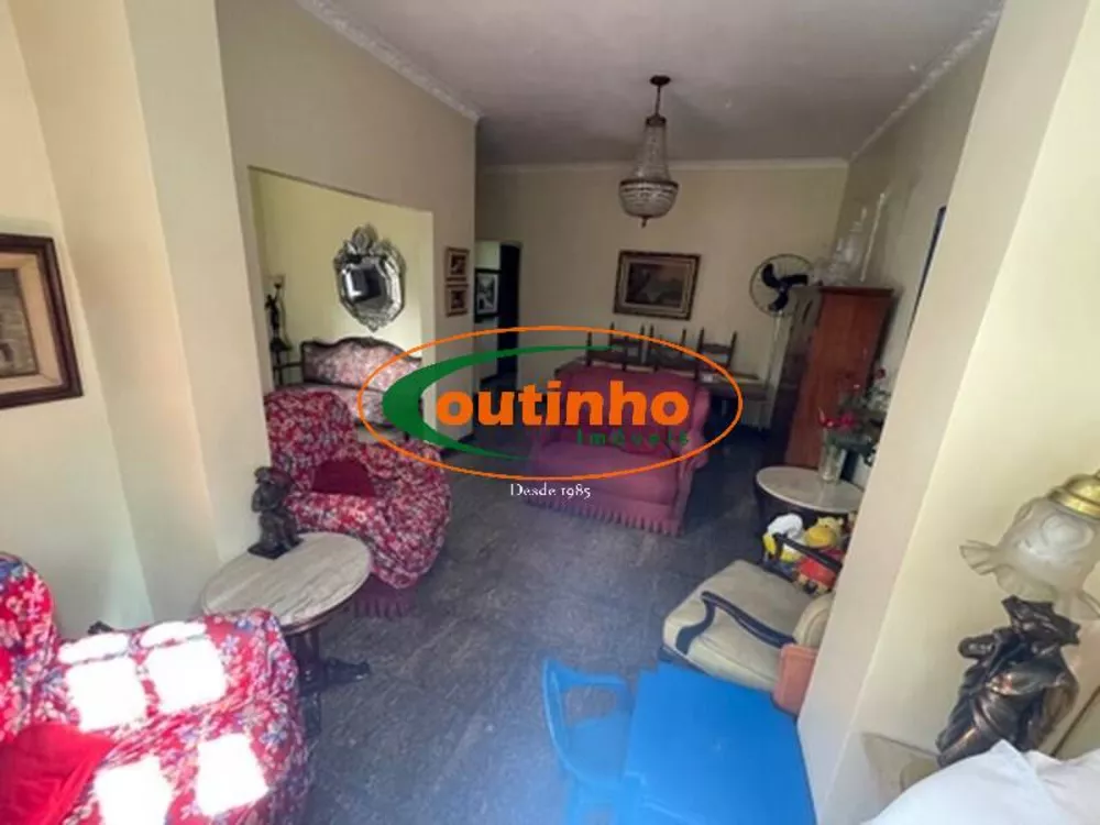 Casa à venda com 5 quartos, 300m² - Foto 7