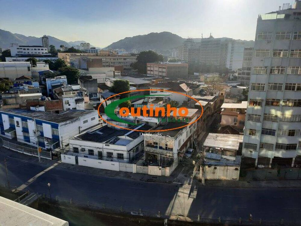 Apartamento à venda com 4 quartos, 120m² - Foto 3
