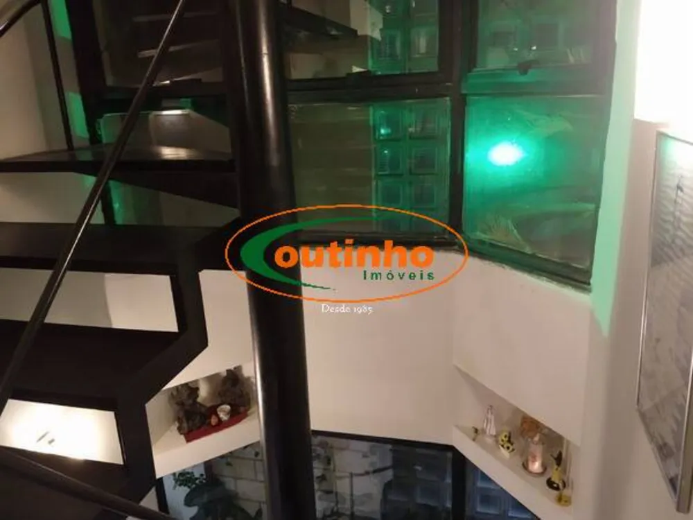 Casa, 4 quartos, 265 m² - Foto 23