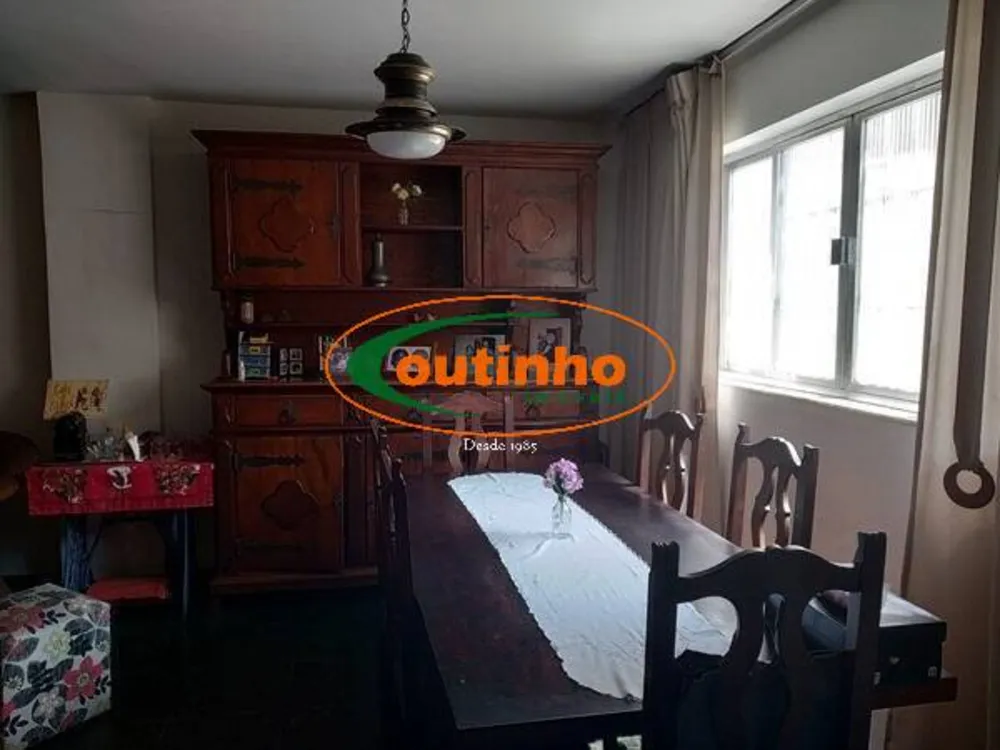 Casa, 3 quartos, 278 m² - Foto 2
