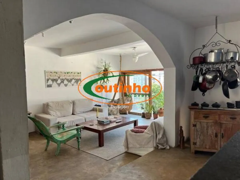 Casa, 3 quartos, 218 m² - Foto 31