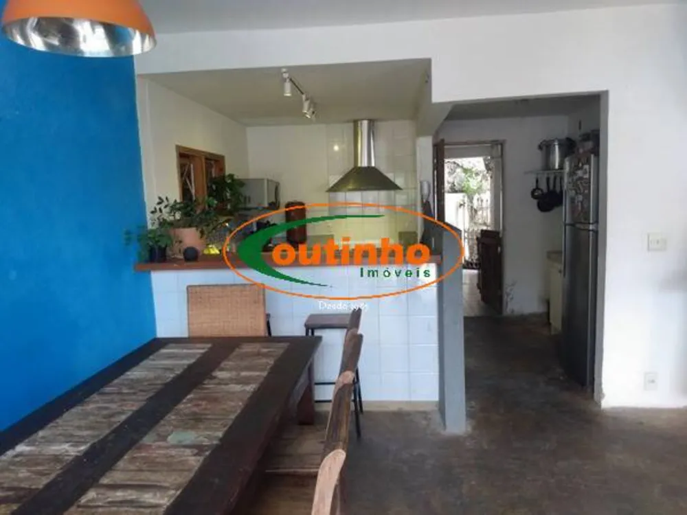 Casa, 3 quartos, 218 m² - Foto 7
