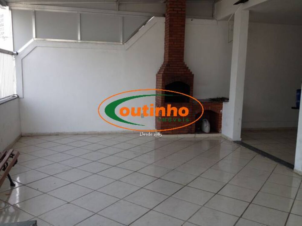 Apartamento à venda com 3 quartos, 97m² - Foto 4