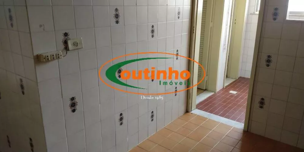 Apartamento à venda com 2 quartos, 69m² - Foto 20