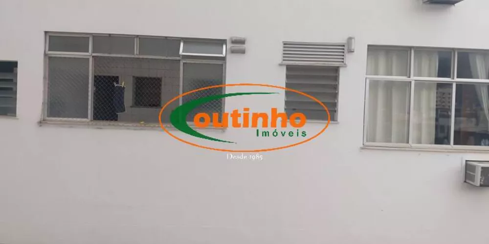 Apartamento à venda com 2 quartos, 69m² - Foto 7