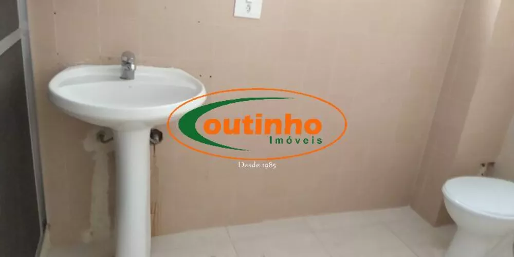 Apartamento à venda com 2 quartos, 69m² - Foto 12