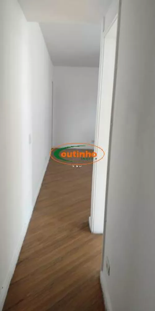 Apartamento à venda com 2 quartos, 69m² - Foto 8