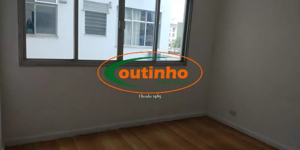 Apartamento à venda com 2 quartos, 69m² - Foto 4