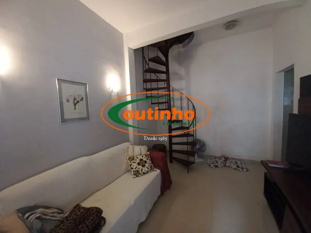 Casa, 8 quartos, 447 m² - Foto 4