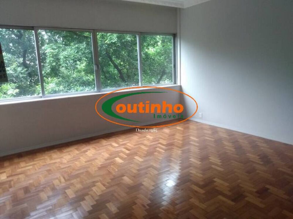 Apartamento à venda com 2 quartos, 90m² - Foto 2