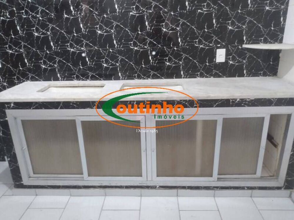 Apartamento à venda com 2 quartos, 90m² - Foto 19