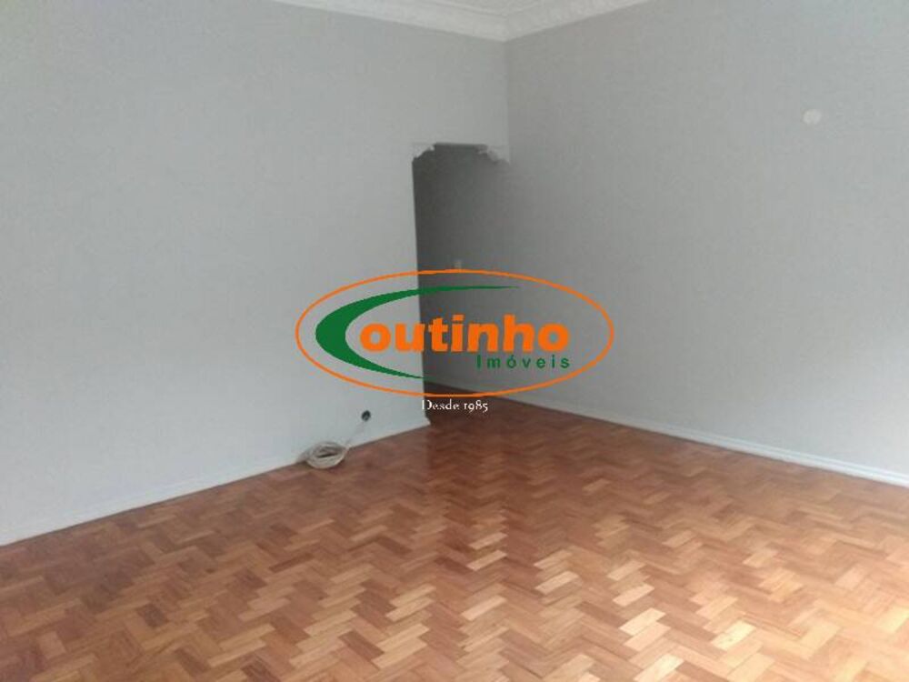 Apartamento à venda com 2 quartos, 90m² - Foto 4