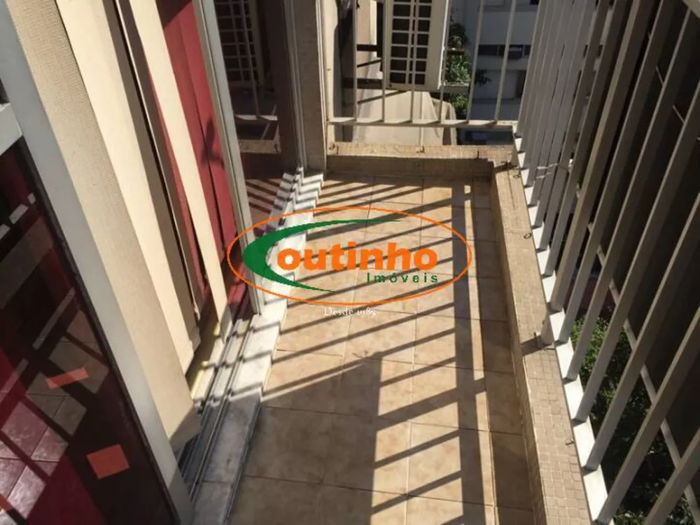 Apartamento à venda com 1 quarto, 63m² - Foto 2