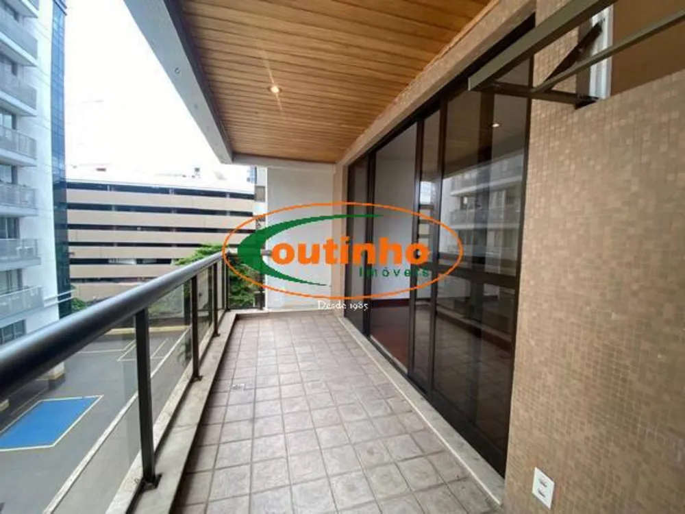 Apartamento, 3 quartos, 137 m² - Foto 1