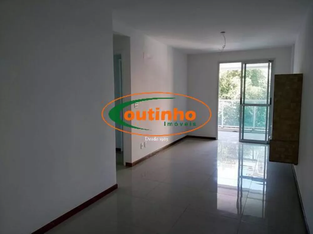 Apartamento à venda com 2 quartos, 74m² - Foto 2